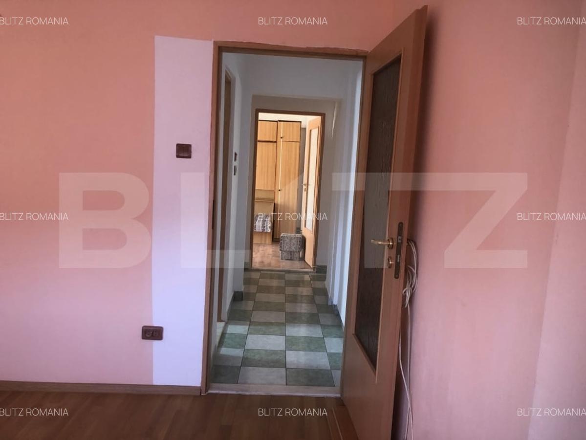 Apartament de vanzare, cu 3 camere, 63 mp, zona M16 - 9