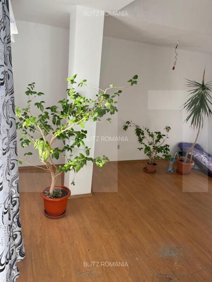 Studio 34 mp utili + balcon 4 mp, etaj 3/3, zona Salaj - de vanzare - 4