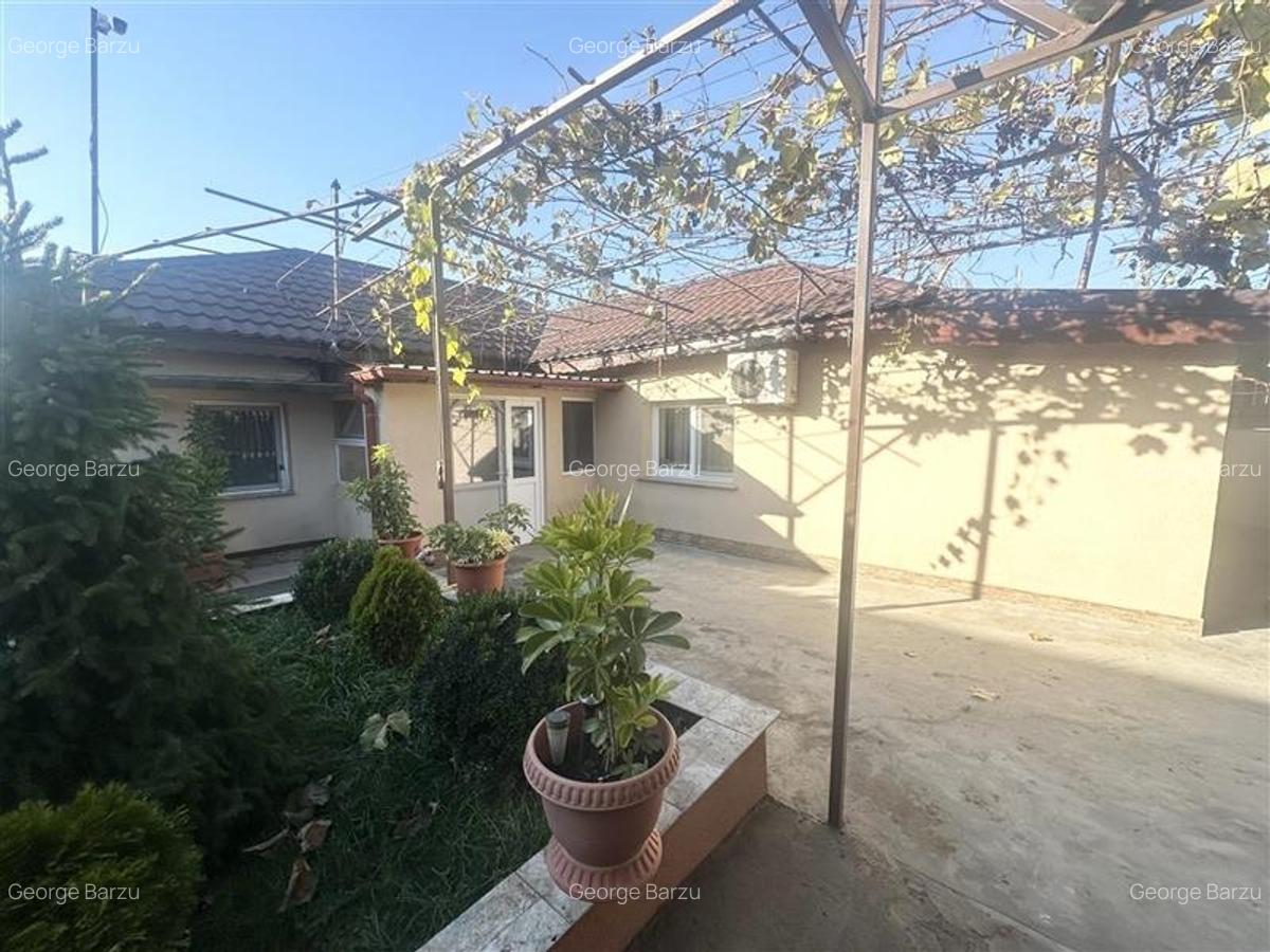 Casa Renovata si Mobilata Complet, amplasata pe un teren de 1300 mp, localitatea - 2