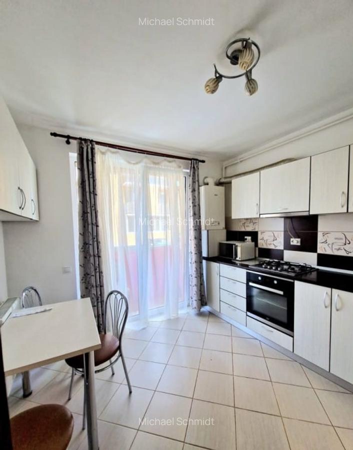 Apartament cu 2 camere, 61mp, balcon, parcare, zona Porii - 2