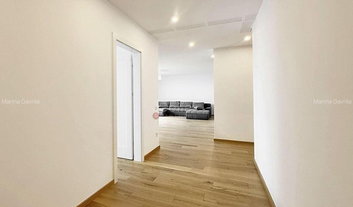 Suprafata Generoasa, Complex residential modern - 10