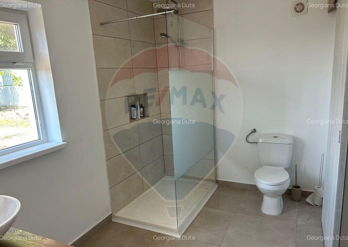 Casa renovata cu 4 camere in Ureche?ti - 4