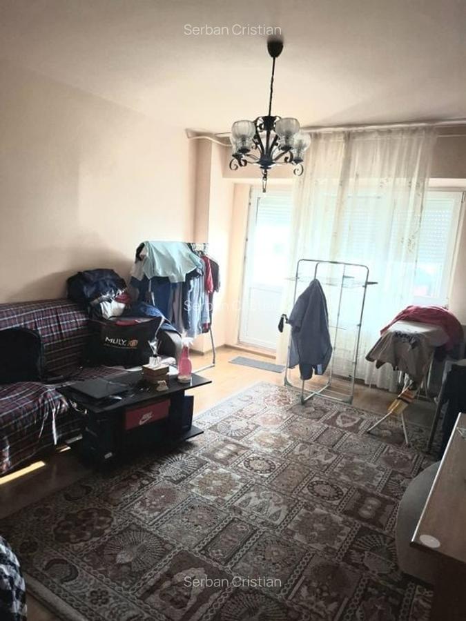 Oltenitei de vanzare garosniera mobiliata si utilata - 2