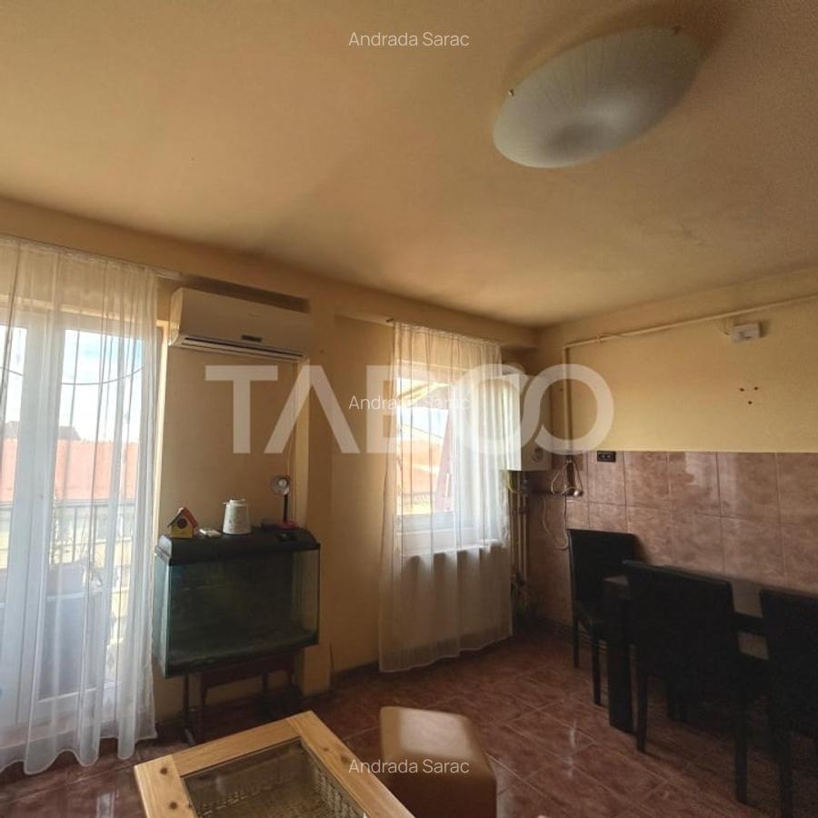 Apartament 3 camere de vanzare in Terezian Sibiu - 2