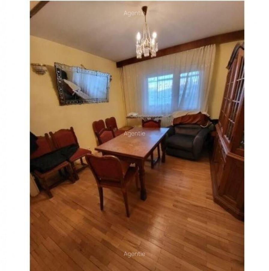 Bdul.Tineretului, vis-a vis,de Park, Ap.4 cam. - 7