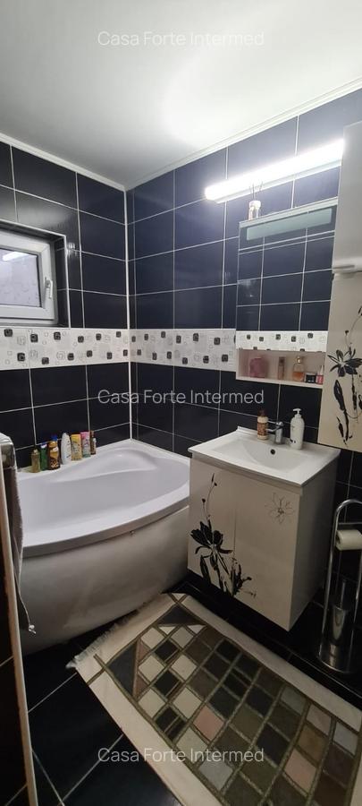 Apartament 3 camere decomandate – Tomis Nord 130.000€ - 33