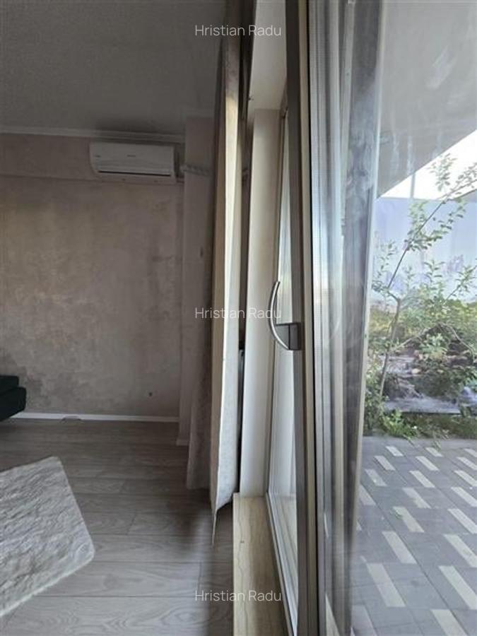 Apartament cu 3 camere semidecomandat în Bucureștii Noi - 4