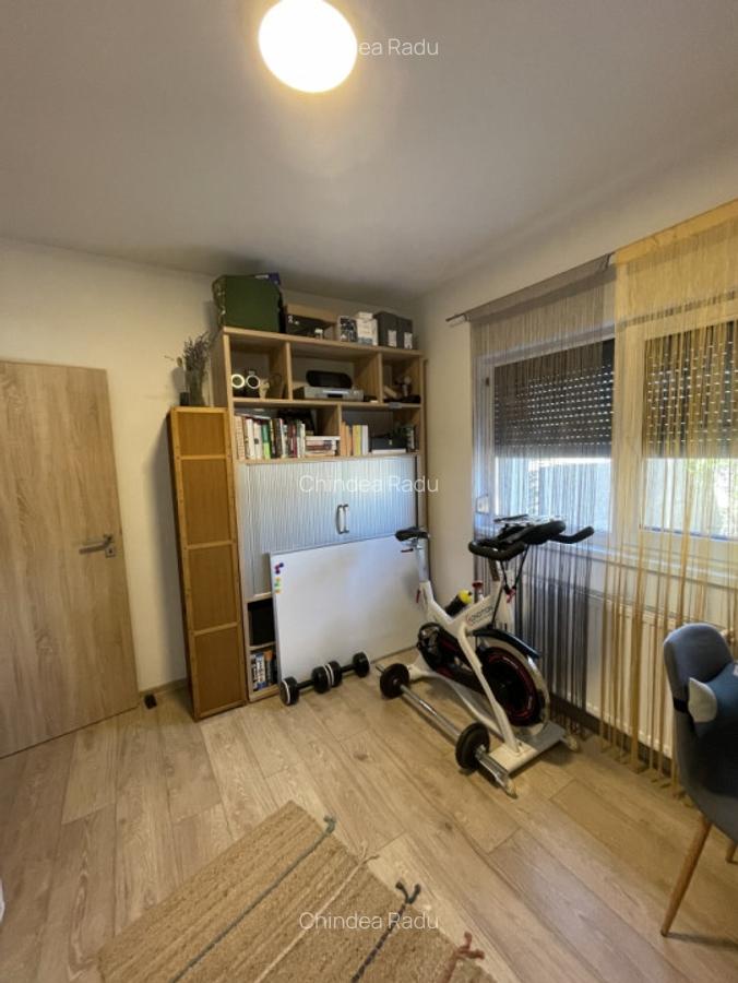 Parter inalt cu 3 camere si curte proprie - 14