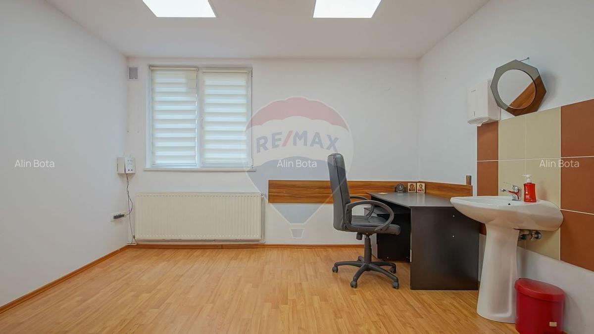 Apartament de inchiriat, Brasovul Vechi, posibil cabinet medical - 13