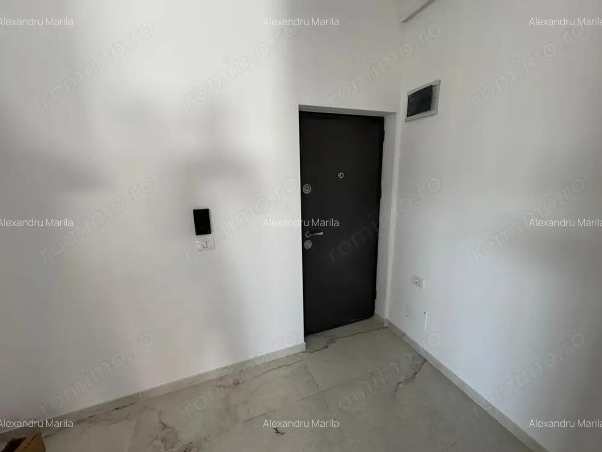 Disponibil imediat. Strada asfaltata. Posibilitate modificare in 2 camere - 4