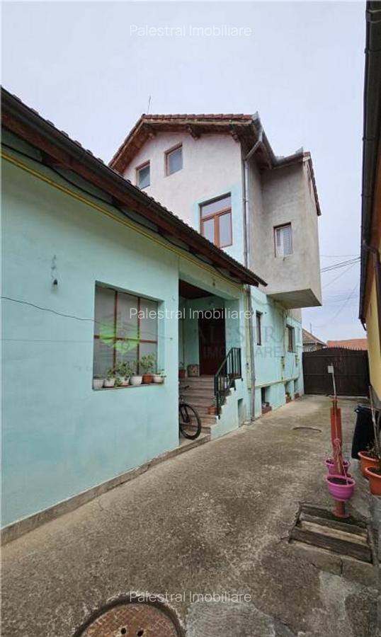 CASA HARMAN SINGUR CURTE 220000 EURO - 2