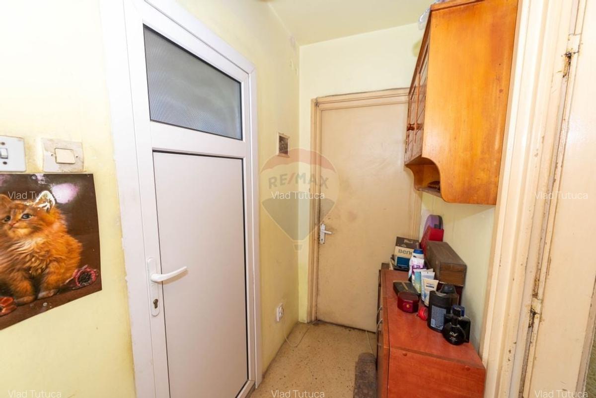 Apartament cu 3 camere semidecomandat, mobilat în Titan - 7