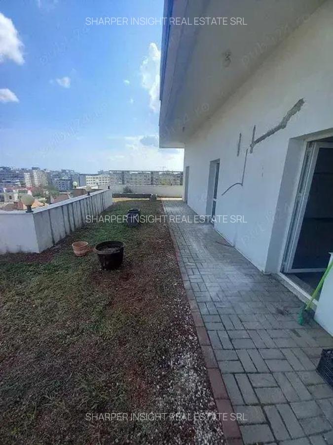 PENTHOUSE Ultracentral - 8
