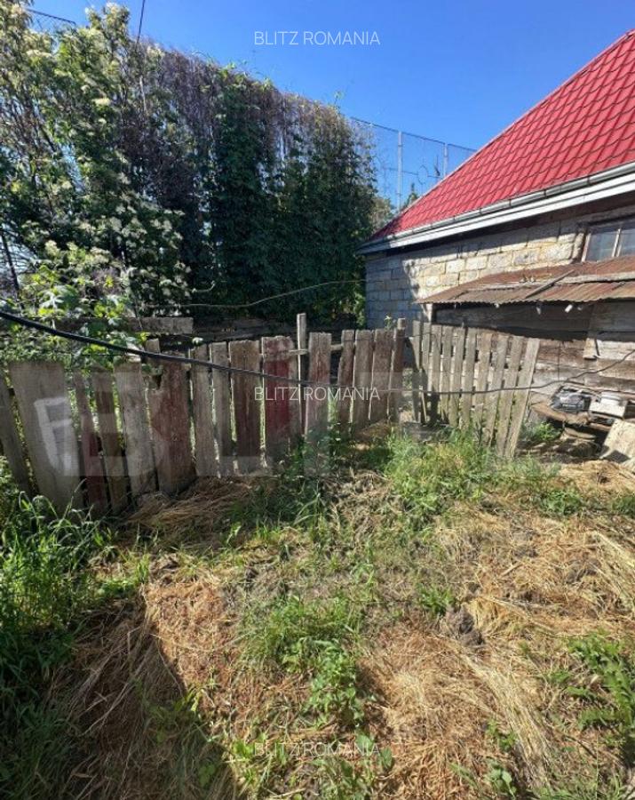 Casa ultracentrala , 200mp, teren 450 mp , Radauti - 12