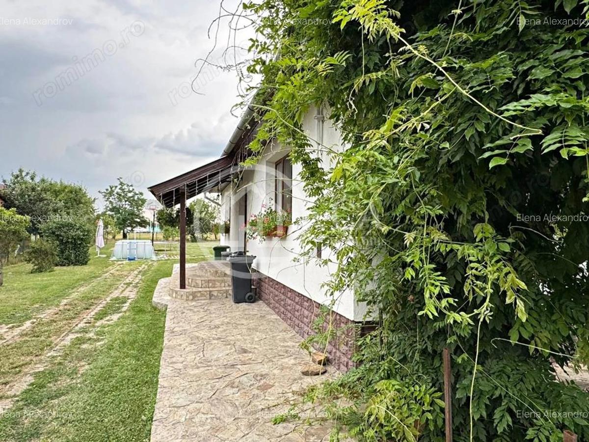 Casa de vanzare cu 4 camere si teren de 1000 mp in Salard, Bihor - 6