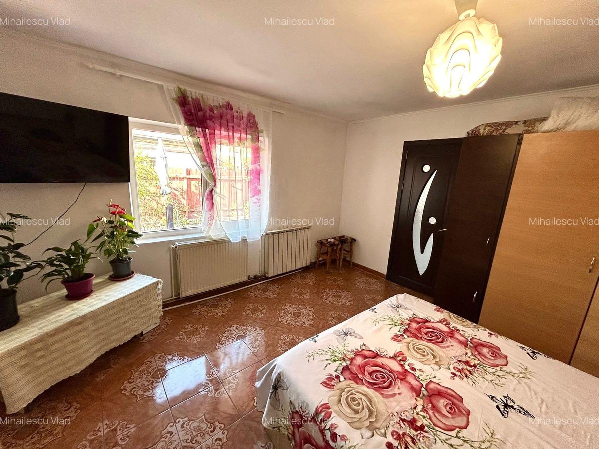 Casa individuala cu centrala proprie,la pret de apartament - 1