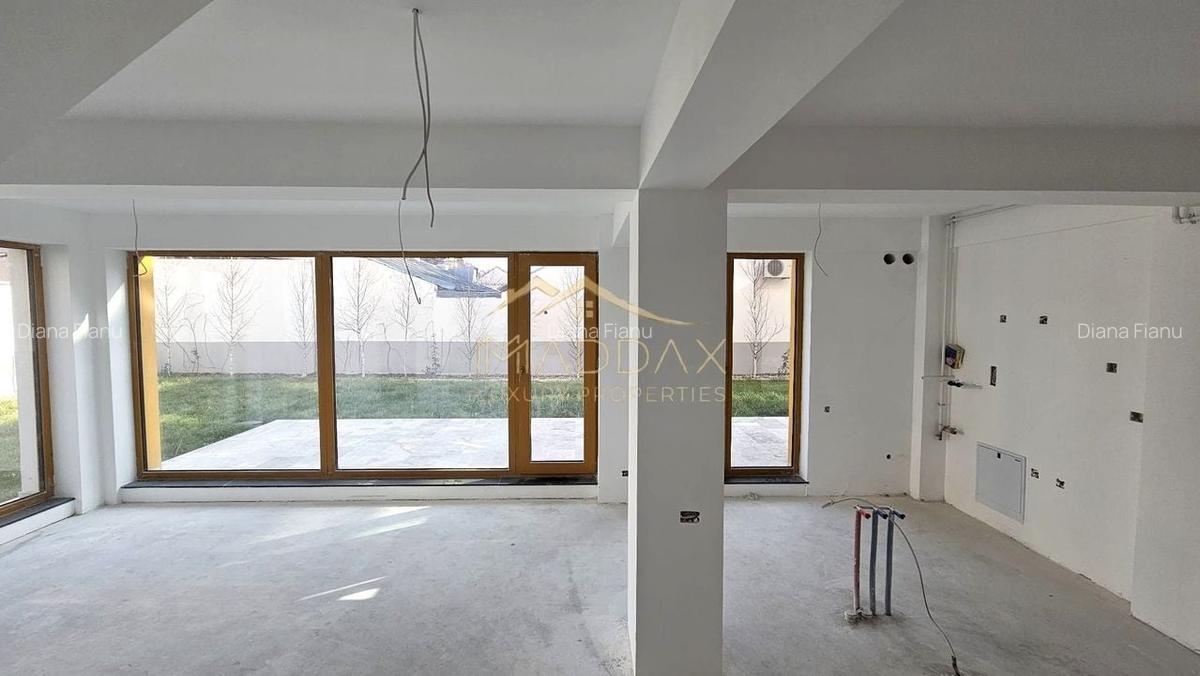 Apartament de vanzare 3 camere tip Duplex***Curte 110mp***Piata Domenii - 17