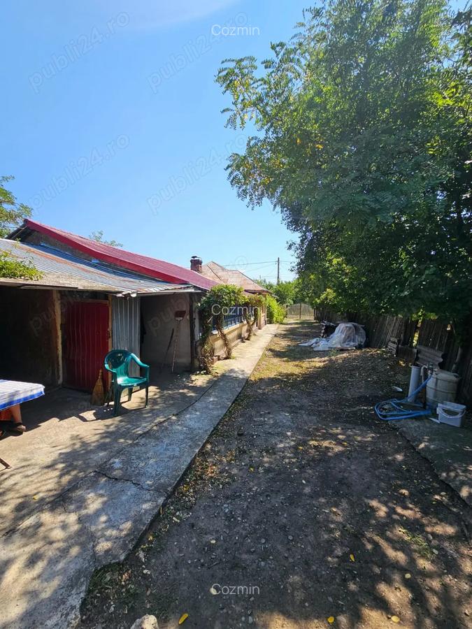 Proprietate la ?ara casa batraneasca + anexe + teren 2.713 mp - 8