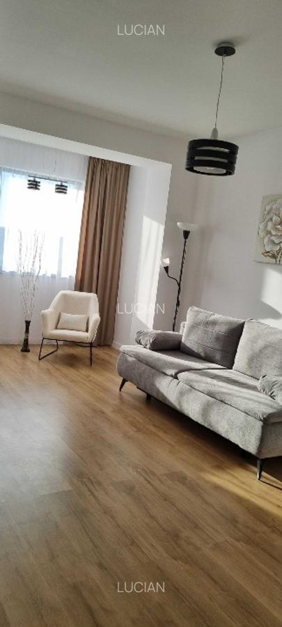 Inchiriez apartament Pipera - 3