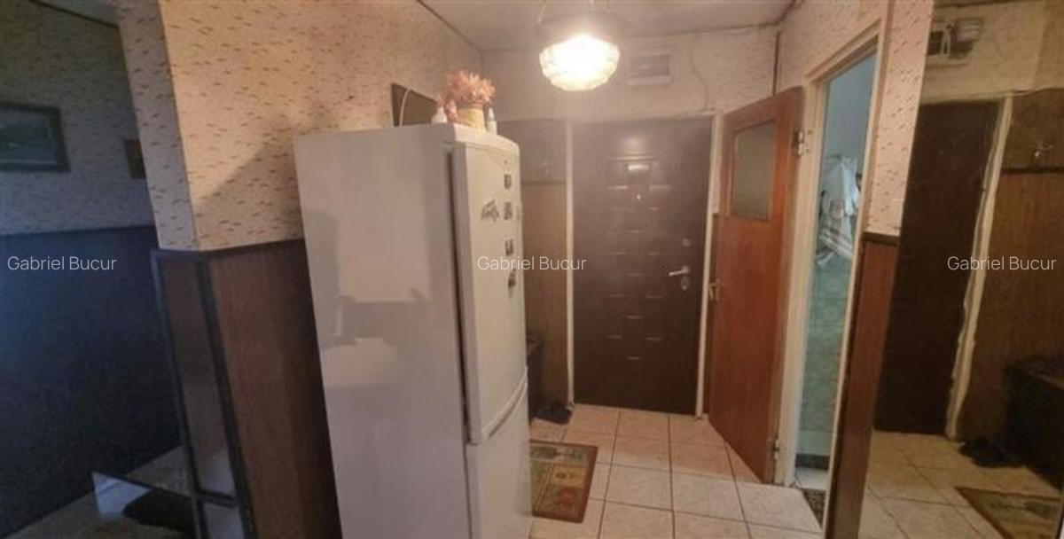 Vanzare Apartament Decomandat Bd.Ctin.Brancoveanu - 4