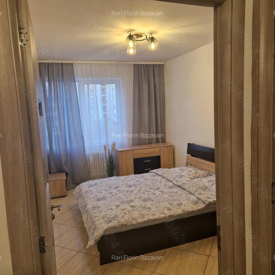 Inchiriez apartament 2 camere in regim hotelier, Craiova, str A.I Cuza , bl Patria , sc B , ultracen - 3