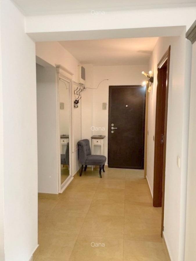 P-ta Alba Iulia, decomandat, parcare, bloc de 4 etaje anvelopat - 4