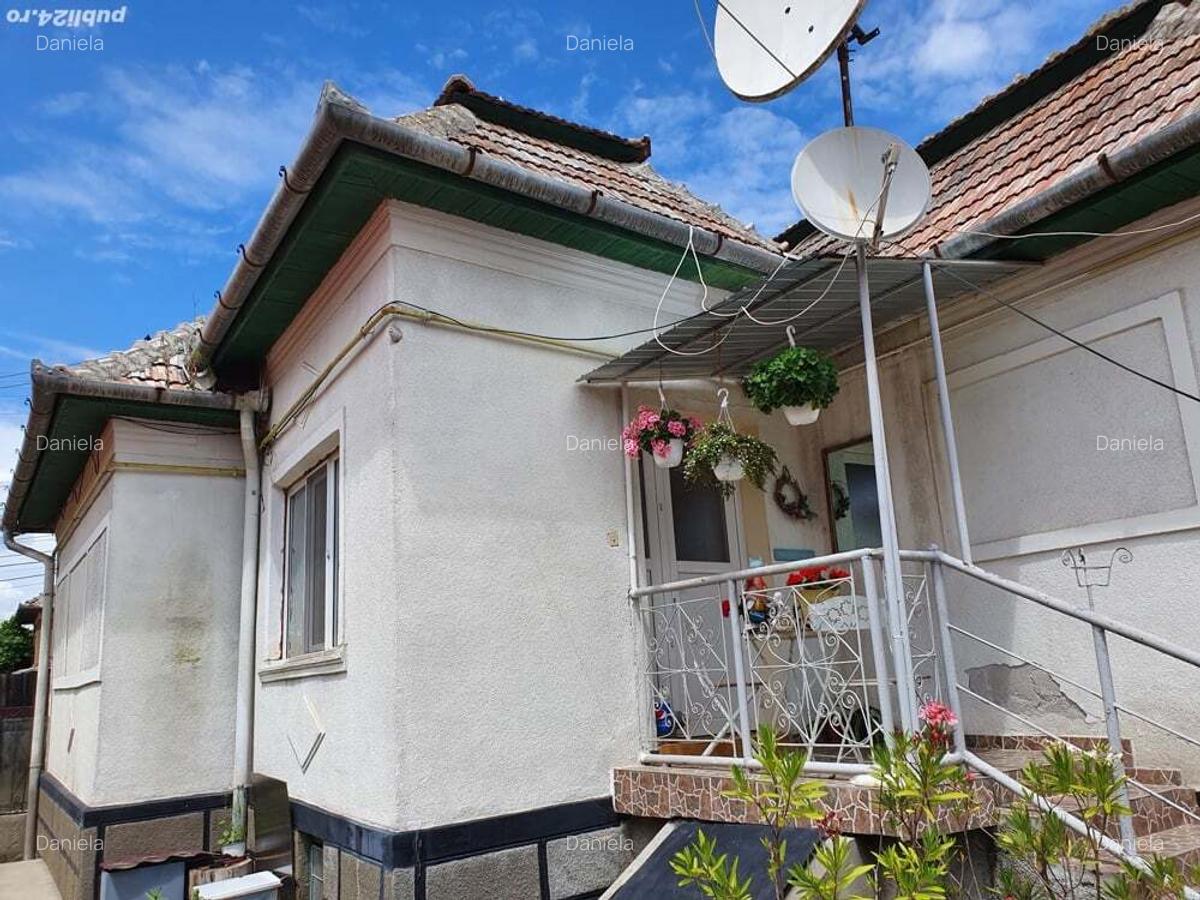 Vand casa centru Turda - 1