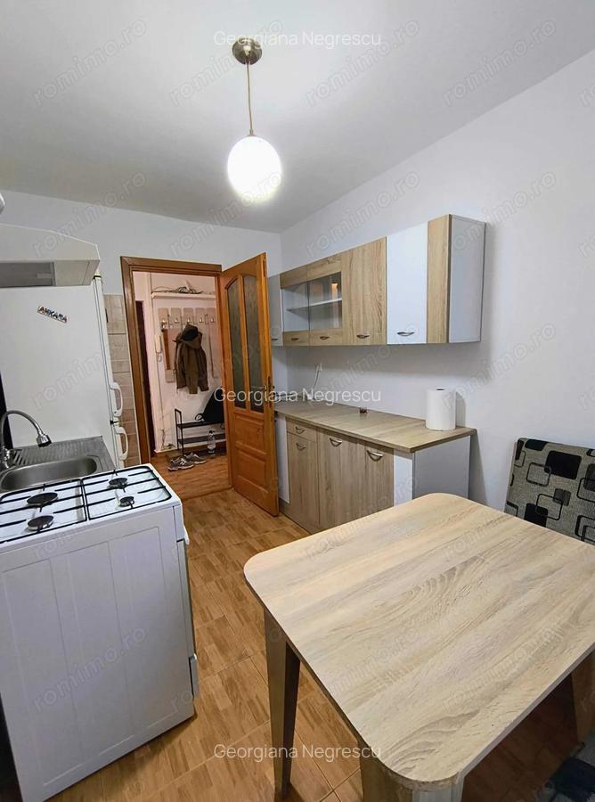 Proprietar, inchiriez pe termen lung Apartament 2 camere | Zona Lunei - 3