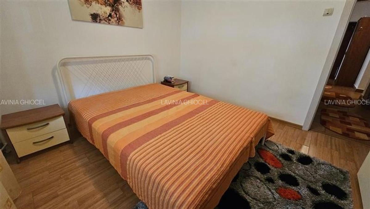 Piata Muncii-Calea Calarasi, apartament 3 camere, decomandat, mobilat-utilat, bl - 19