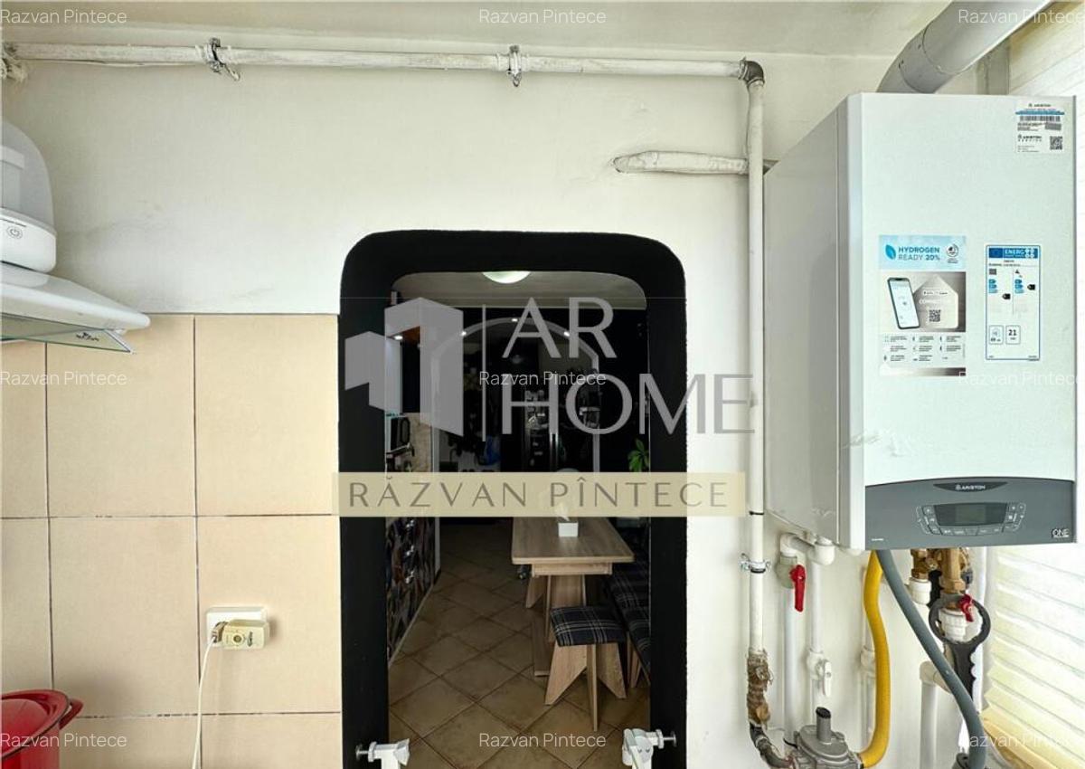 Apartament 3 camere, confort 1, decomandat, zona Republicii - 16