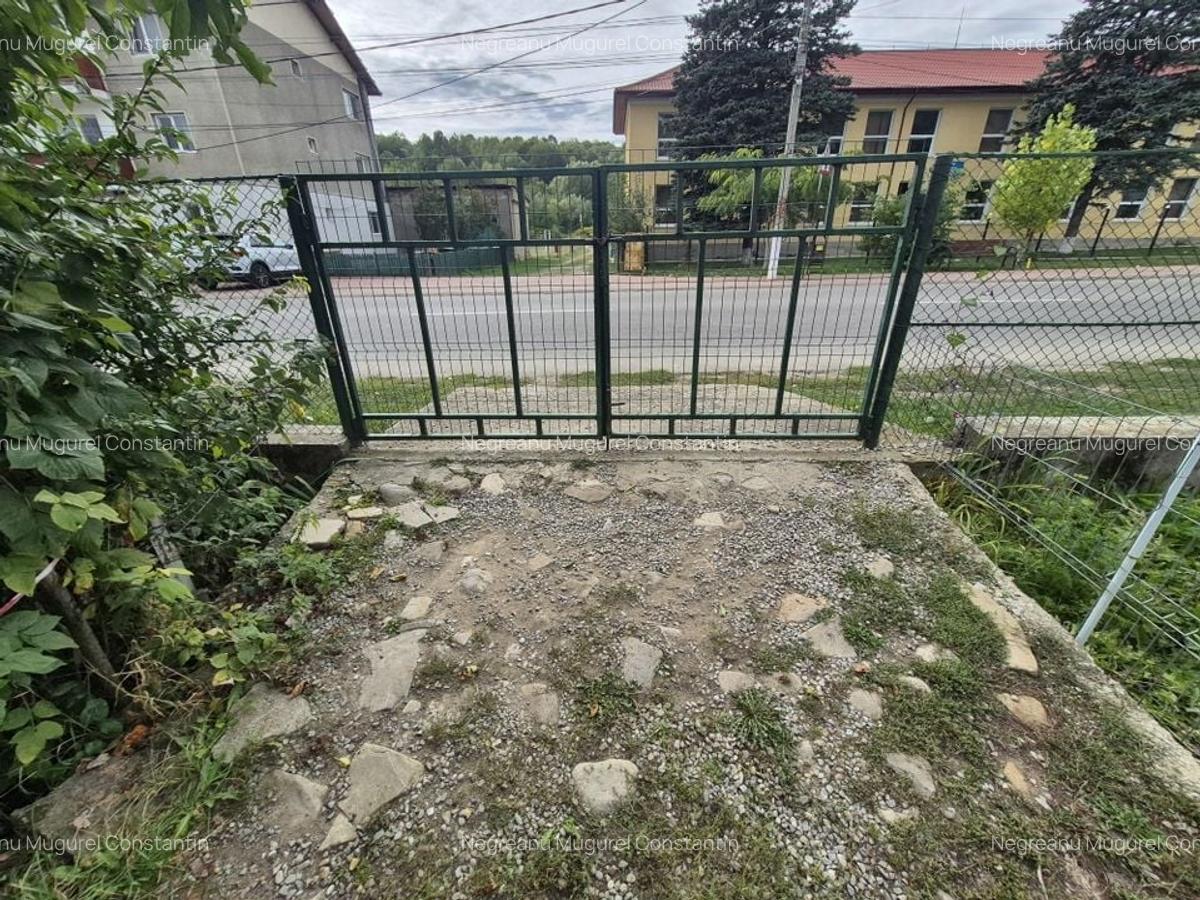 Vila 4 camere + teren 818 mp central Provita de Sus (lângă școală) - 48