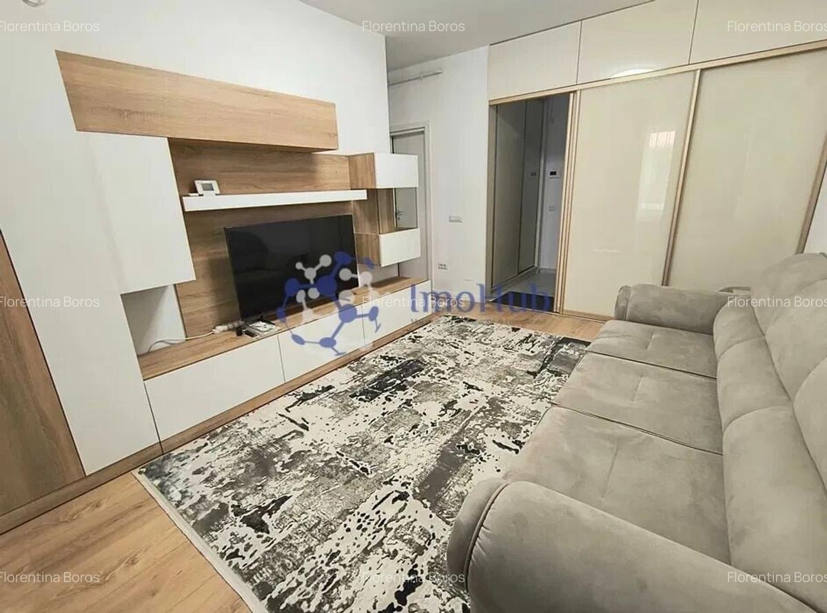 CENTRAL! Apartament cu o camera, 41mp, etaj 5, 430 euro - 1