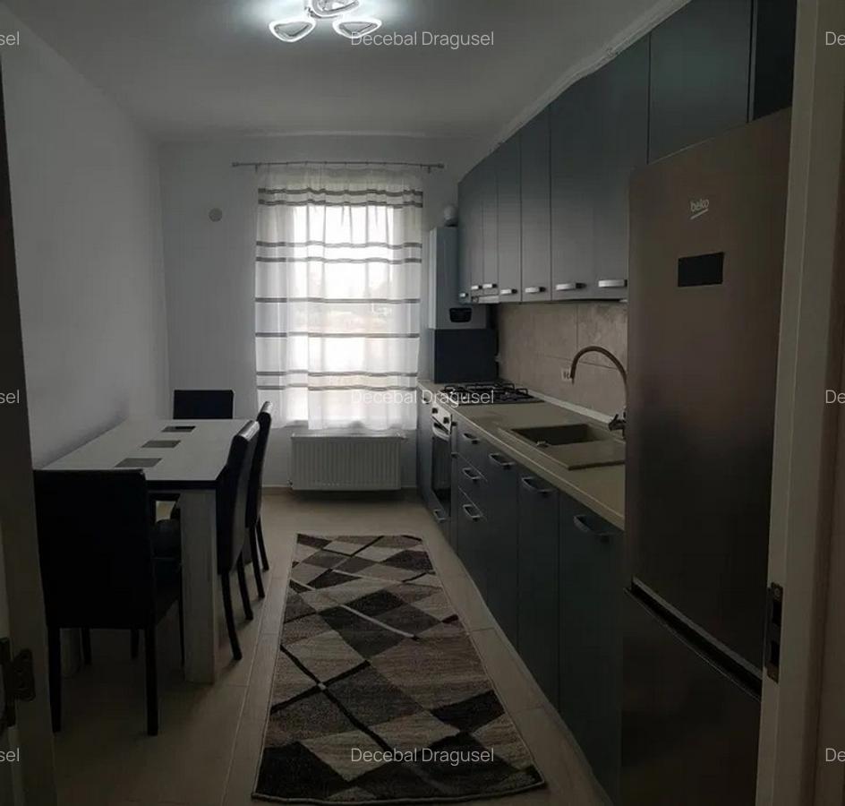 Apartament cu 2 camere decomandat în Cristian - 3