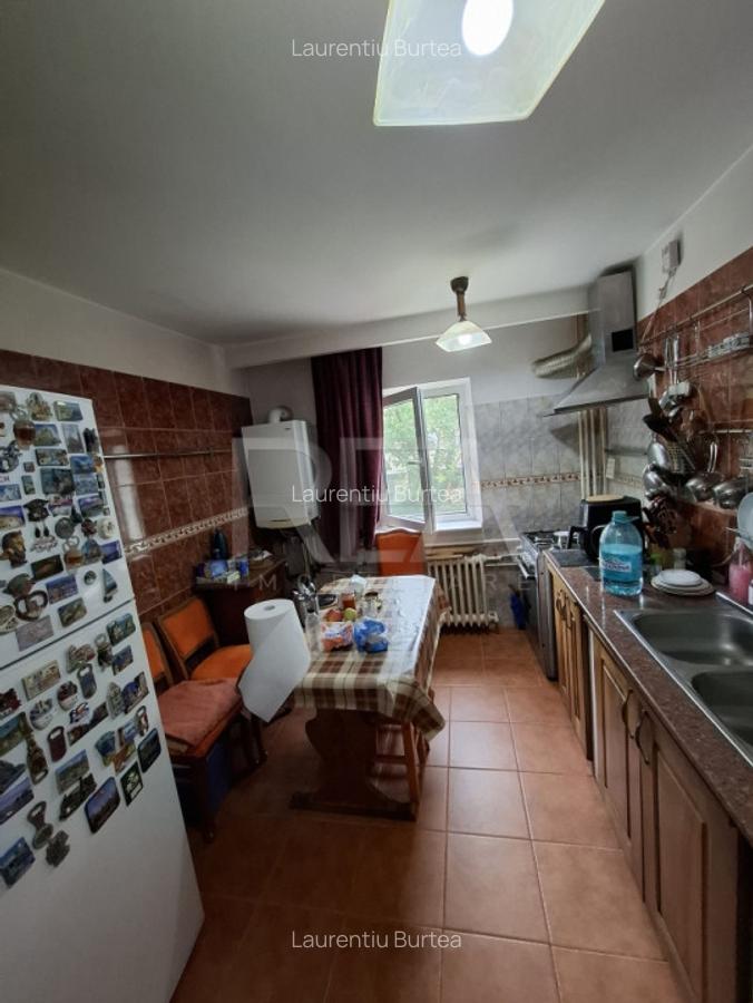 4 camere 1/4, centrala, anvelopat, Gorjului, Str. Malinului. - 8