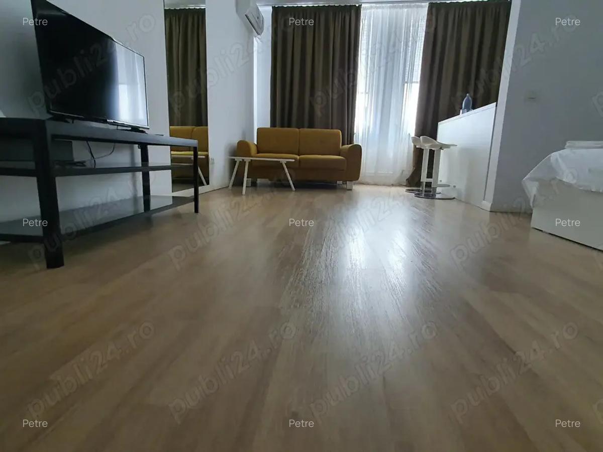 Propietar, Garsoniera Aviatiei - 4