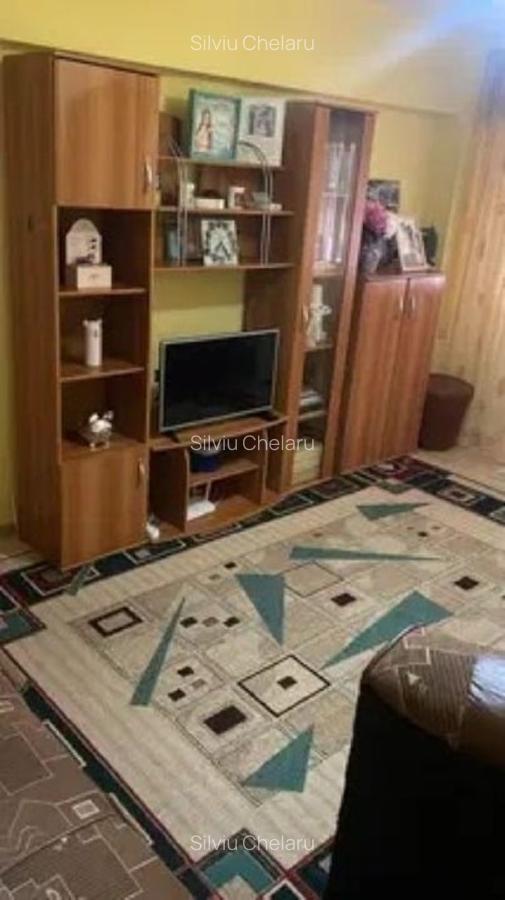 Vand apartament 2 camere Slatina, Olt, zona Centrul Vechi,Dinu Lipatti - 2