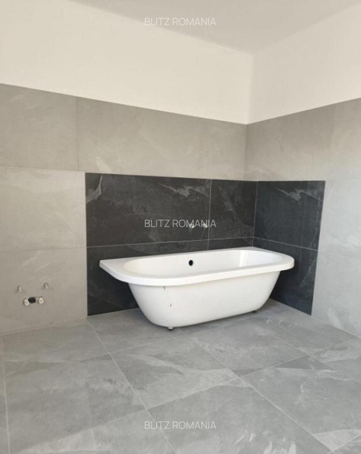Casa finisata, teren 2500mp, Marginea - 6