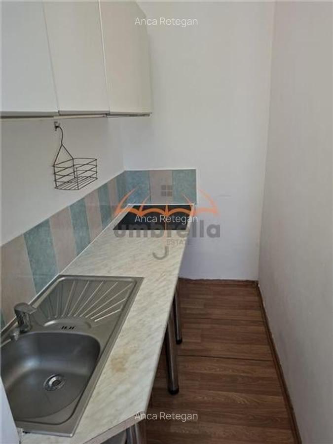 DE INCHIRIAT Garsoniera, 25mp, central, UMF, 300 euro - 4