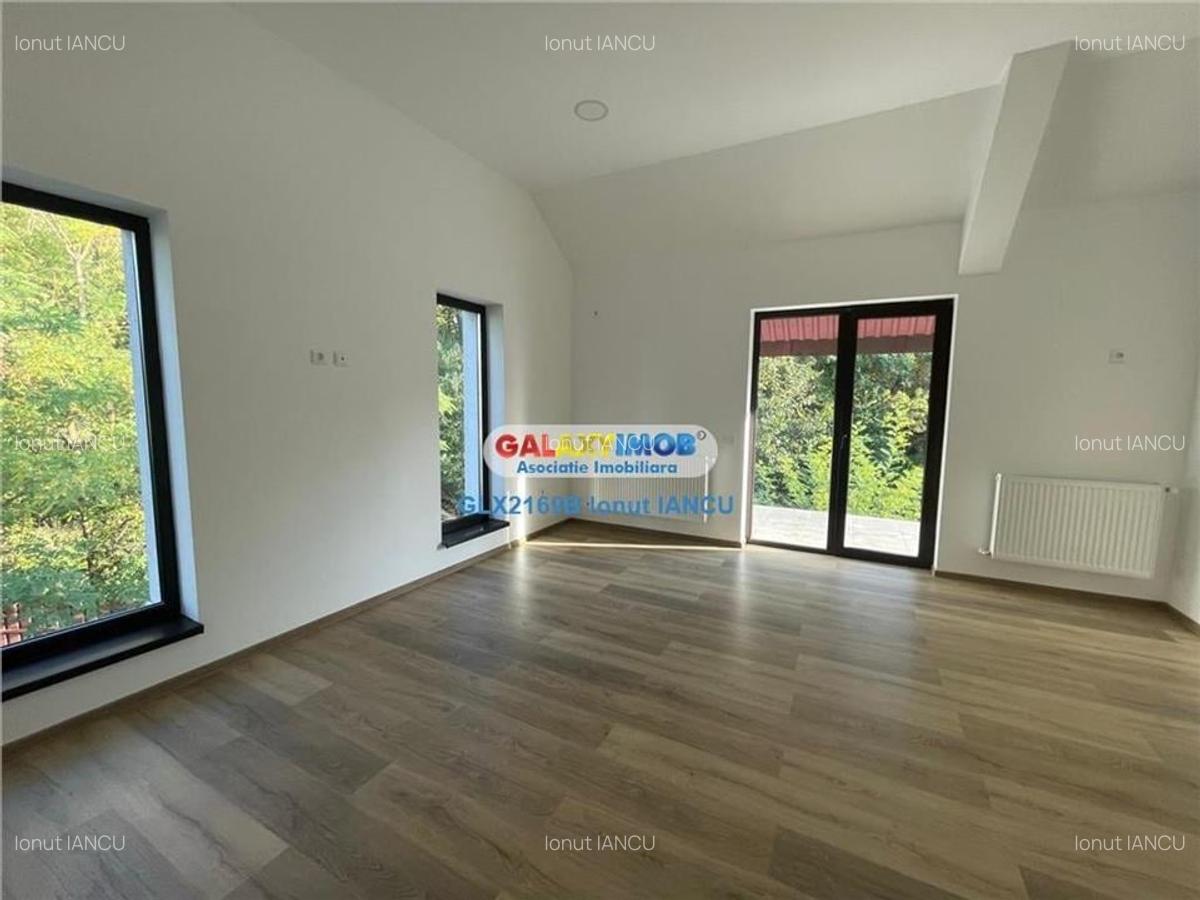 Vila cu garaj Padurea Pantelimon - 4 camere - 11