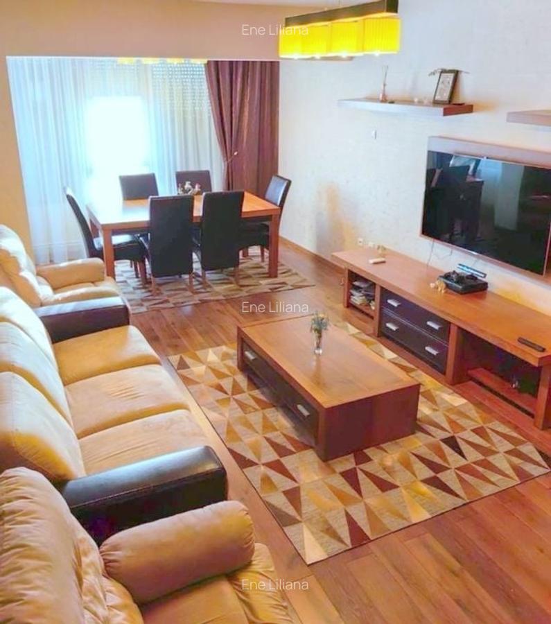 Apartament de vânzare - 4 camere, Strada Tecuci, Bloc Vega - 7