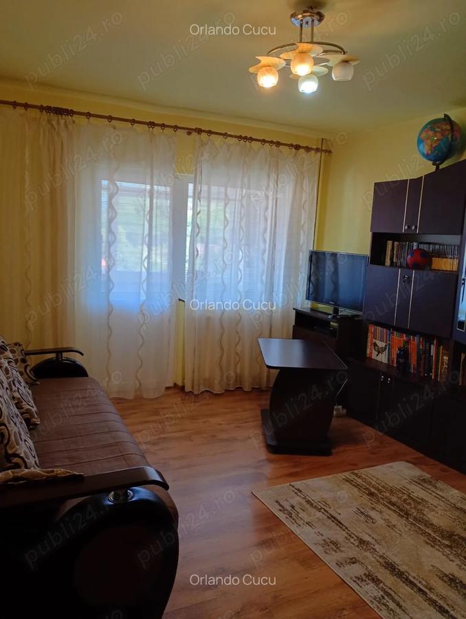 Vand apartament 3 camere Petrosani - 4