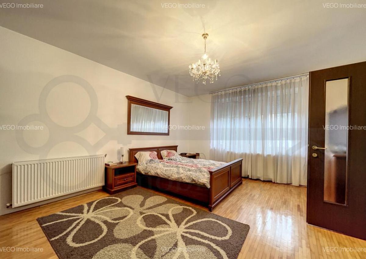 Birou sau locuinta, 3 camere, imob. tip vila,Andrei Muresanu - 6