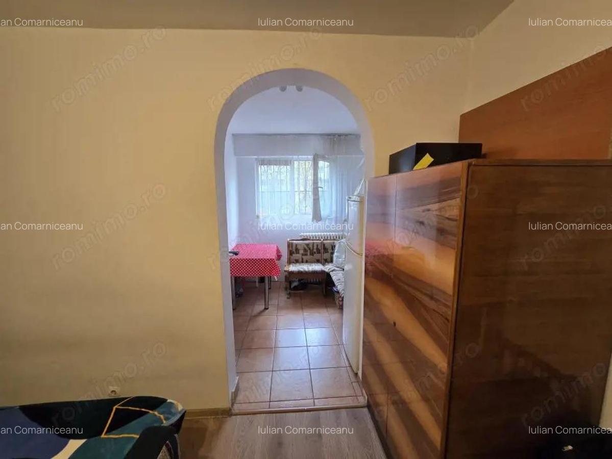 Garsoniera 32 mp, Titan, Str. C-tin Brancu?i, Bl. M13, Parter - 5