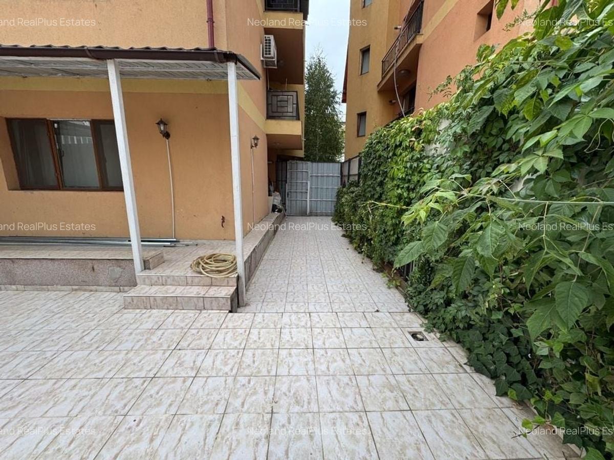 Apartament cu 3 camere si terasa, parter, bloc P+3 - Colentina/Parc Plumbuita - 1