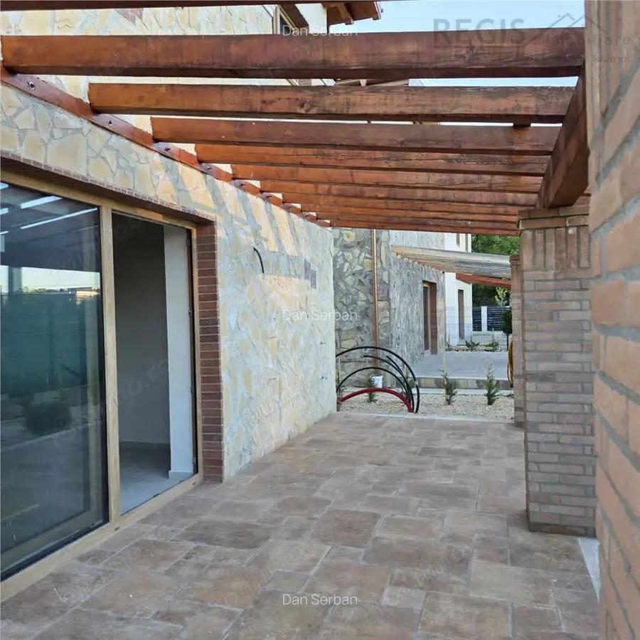 Casa de 4 camere , zona Tractorul - 15