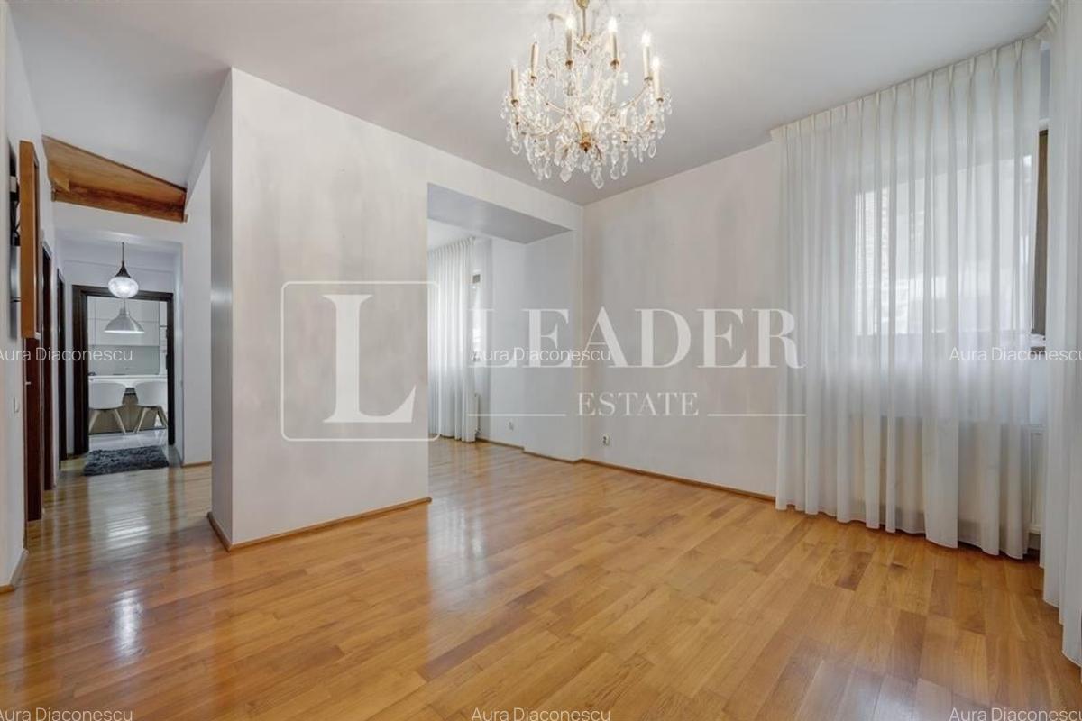 Vanzare vila consolidata si renovata | Parcul Circului - 2