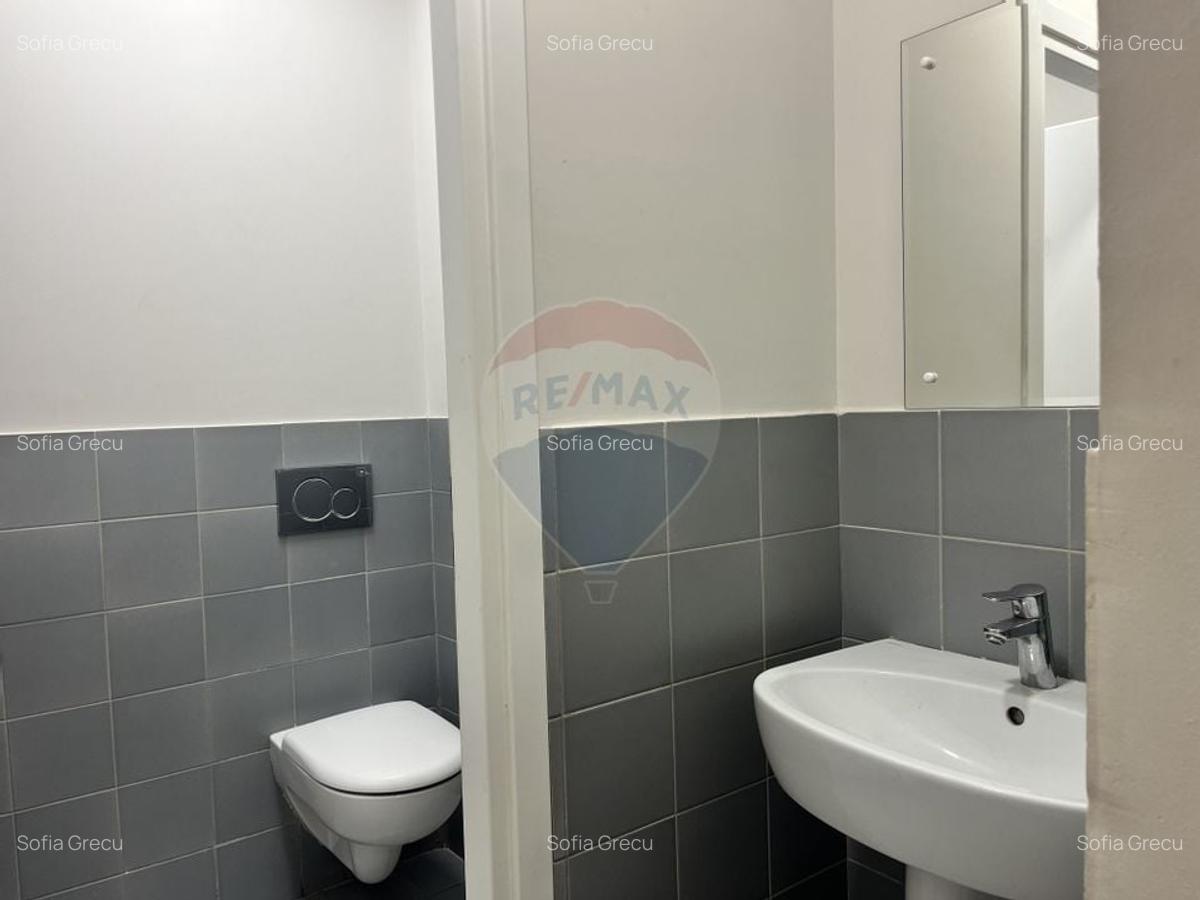 Spatiu Comercial Premium de Inchiriat - 10