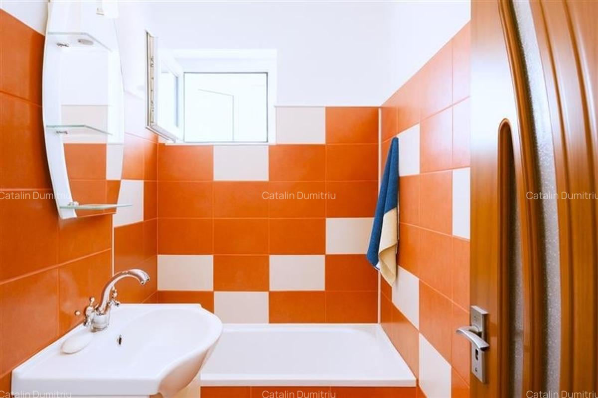 Apartament 3 camere,decomandat,cu balcon, etaj2,Central,Sacele,Brasov - 7