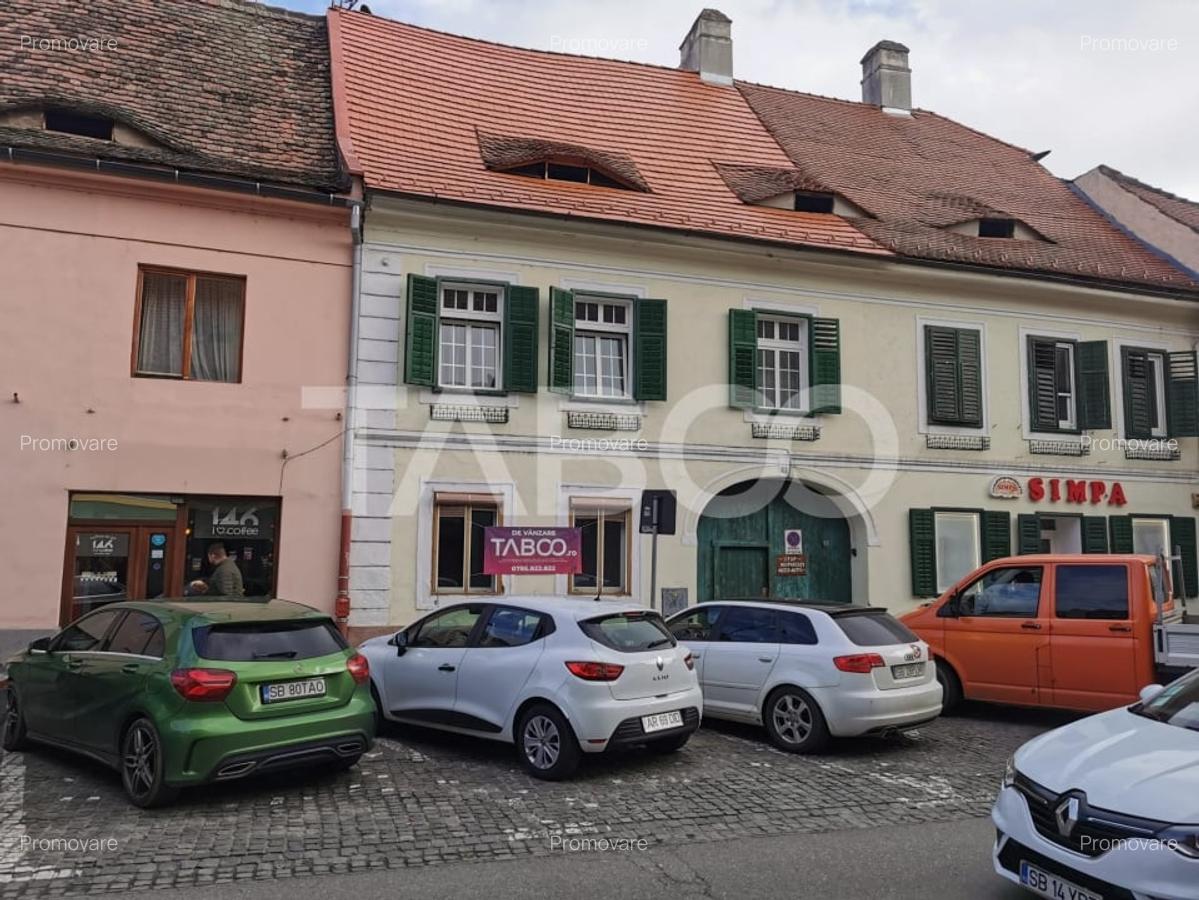 Apartament renovat de vanzare pe strada Ocnei din Sibiu - 2