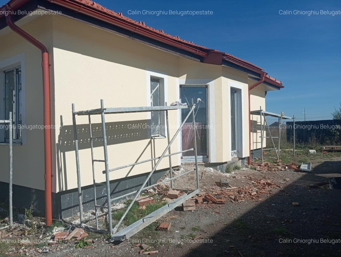 Casa moderna in Sanpetru - confort, eficienta si echilibru - 2